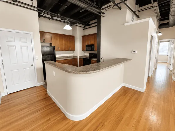 159 W Pearl St APT 302, Jackson, MI 49201