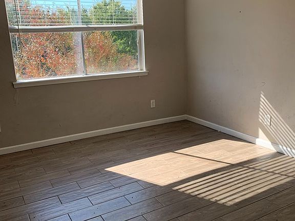 2nd image of 5625 Antoine Dr APT 1008
