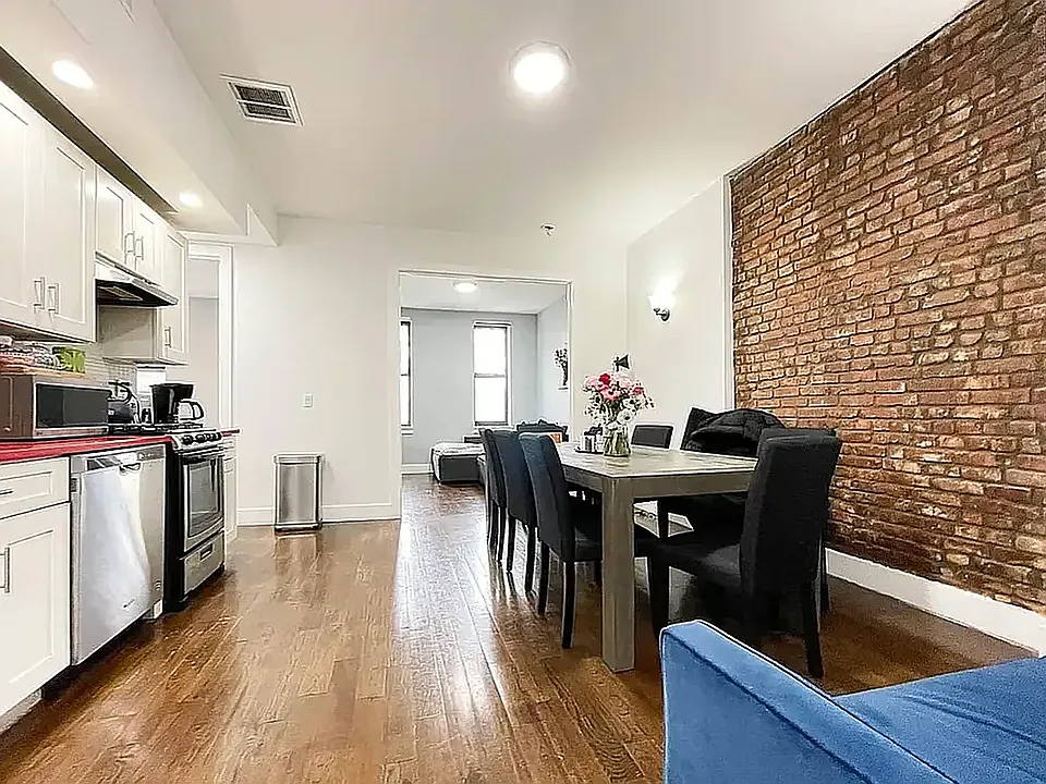 733 De Kalb Ave #3F