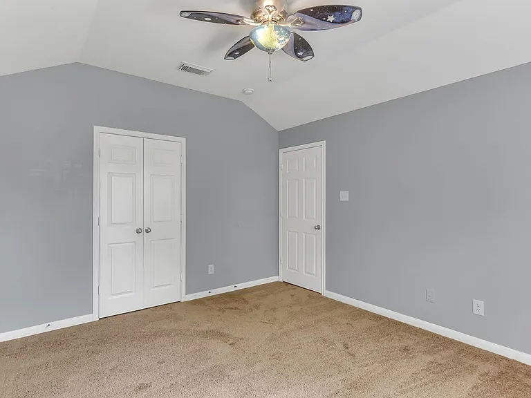 223 Fantasy Ln — Photo 26