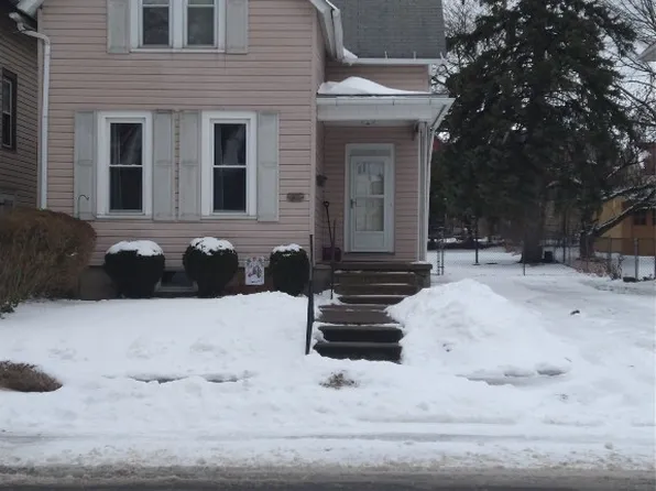 452 Stafford Ave, Erie, PA 16508