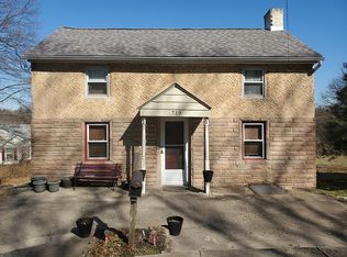 719 S Main St, Spring City, PA 19475