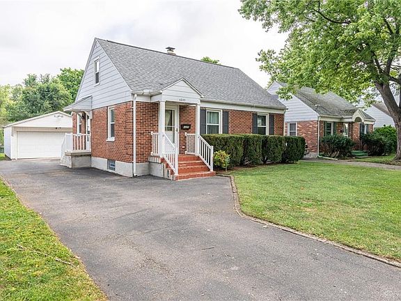 2nd image of 4225 Elliot Ave