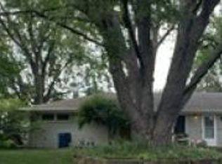 1318 E 92 1/2 St, Minneapolis, MN 55425
