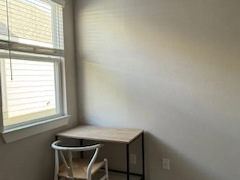 1021 Elise Ave — Photo 14