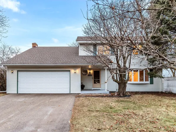 3778 Gresham Way N, Oakdale, MN 55128