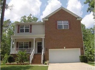 261 River Hills Dr, Clayton, NC 27527