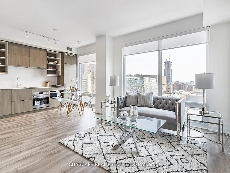 20 Edward St N #1302 — Photo 6
