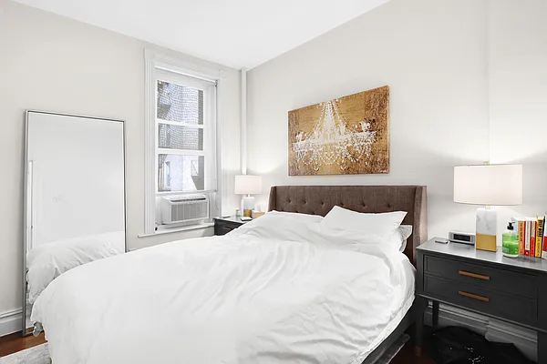 Sold by Keller Williams NYC | media 4