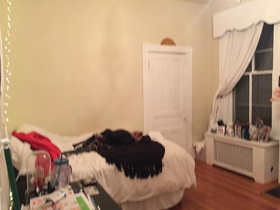 4th image of 1821 Grove Ave #2