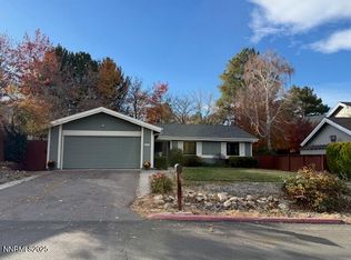 6317 Meadow Creek Dr, Reno, NV 89519