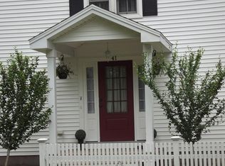 41 Hazelhurst Ave, East Longmeadow, MA 01028