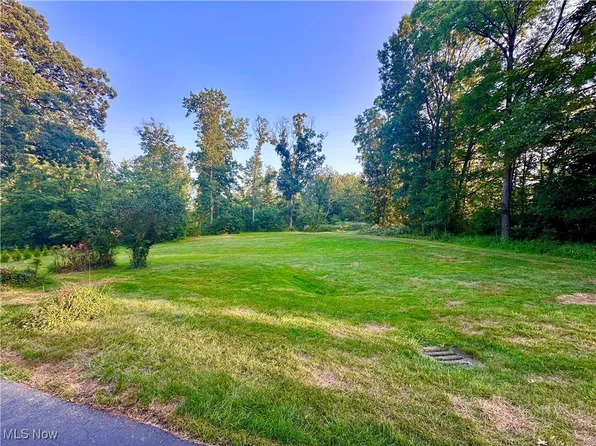 Mill Creek Run NE, Massillon, OH 44646