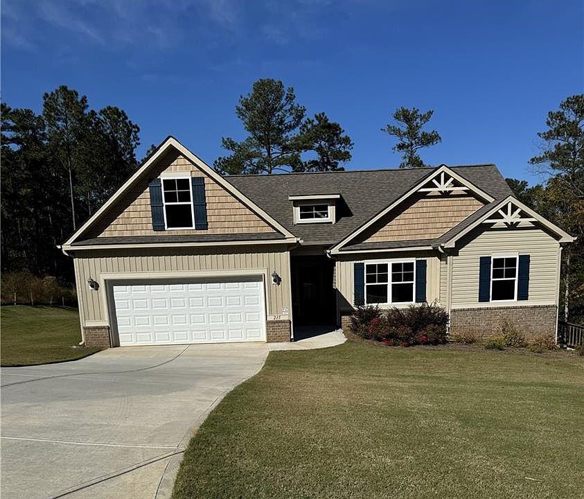 1st image of 215 Eryn Ter