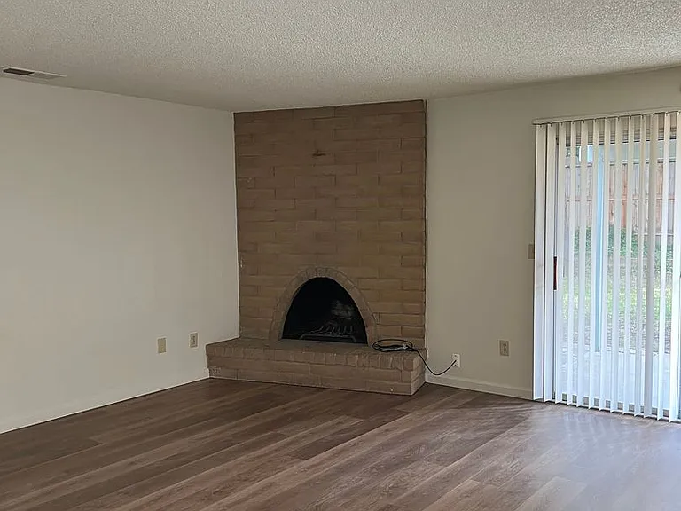 7120 Van Maren Ln — Photo 8