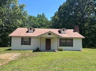 1298 Hardy Rd, Grenada, MS 38901