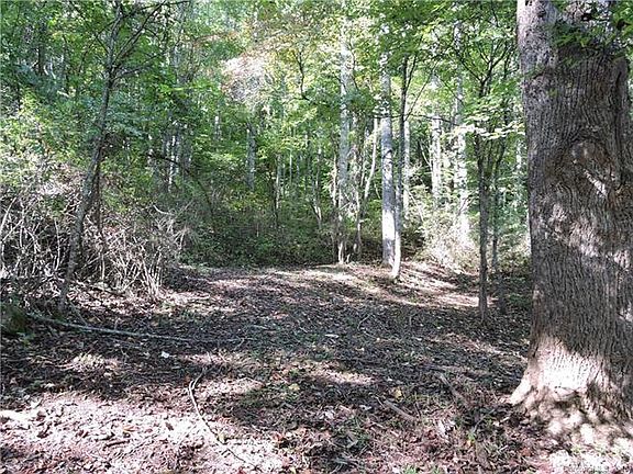 4th image of 2025 Pisgah Hwy