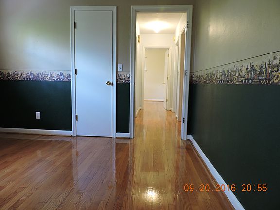 5th image of 3704 Wiley Ave