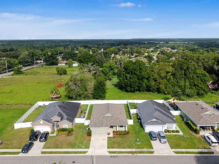 7918 Chestnut View Dr — Photo 25