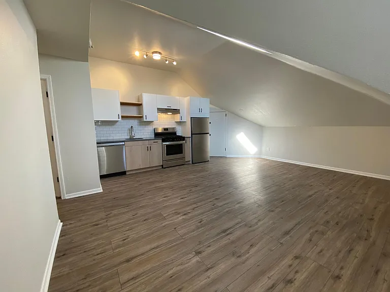 1157 Hague Ave #6 — Photo 14