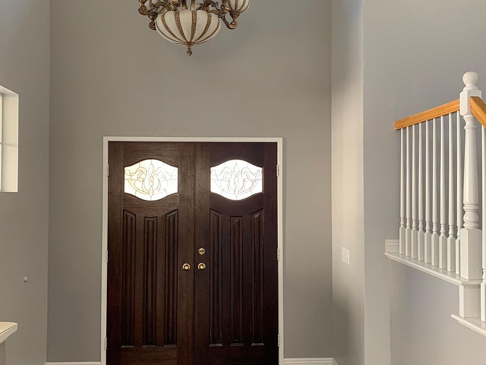 2nd image of 27786 Canyon Hills Way