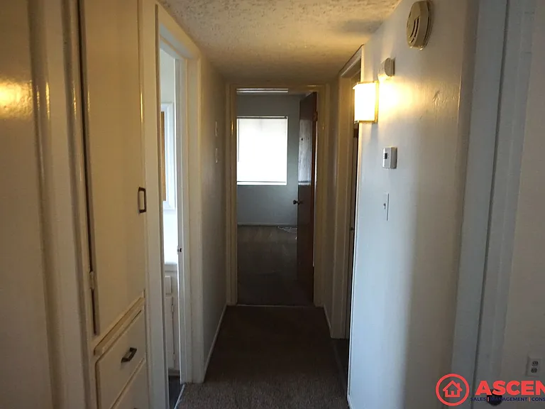 2112 Kingston Pl — Photo 4