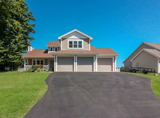 5182 Liberty Dr, Traverse City, MI