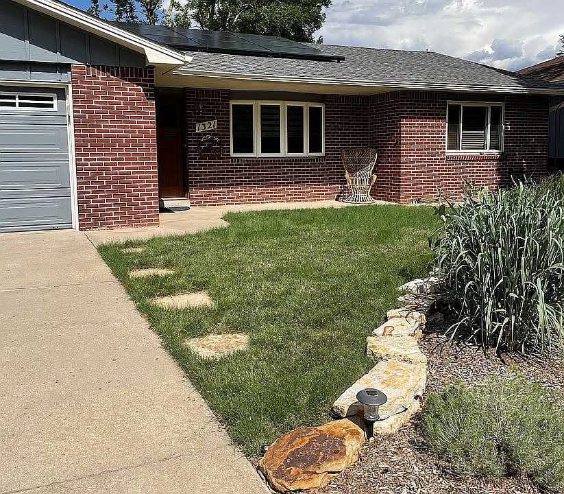 2nd image of 1321 Whitehouse Dr