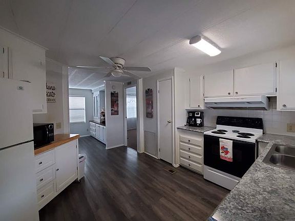 3rd image of 5200 28th St N #519