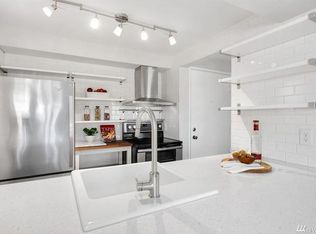 1836 25th Ave APT 201, Seattle, WA 98122