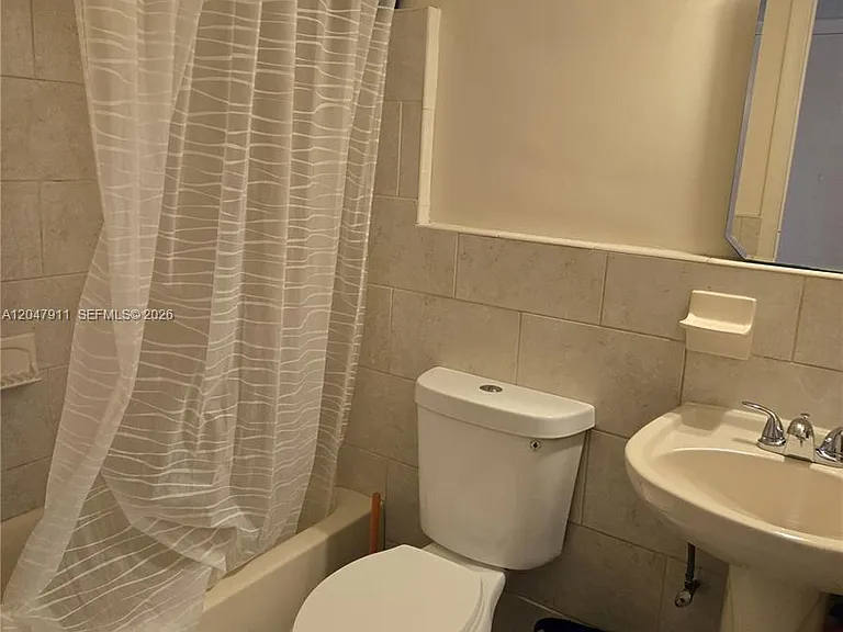 2001 S Ocean Dr #41 — Photo 18