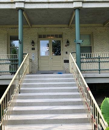 2nd image of 118 Leonard Wood S APT 102