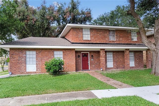 1st image of 3800 Peach Tree Ct