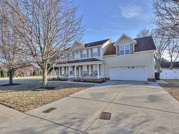 5th image of 2801 Waywood Dr