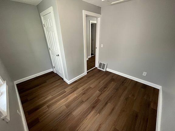 5th image of 3036 S 13th St