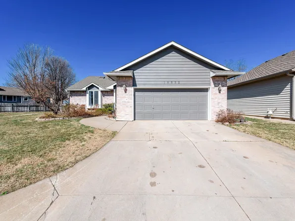 10532 W Millpond St, Wichita, KS 67212