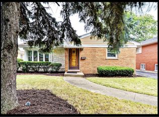 1135 Forest Rd, La Grange Park, IL 60526