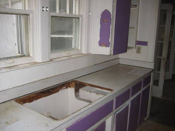 2nd image of 78 N Glenwood Ave