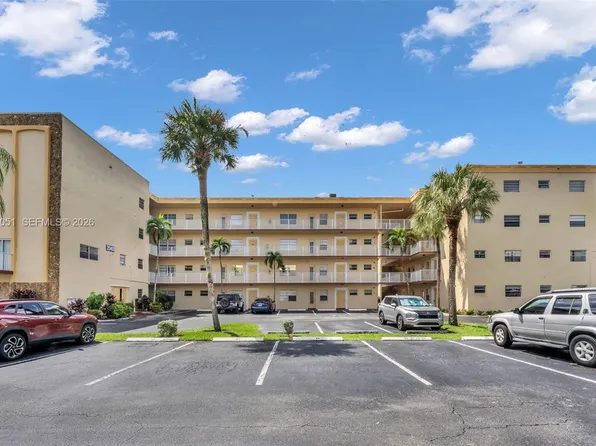 3940 NW 42nd Ave APT 122, Fort Lauderdale, FL 33319
