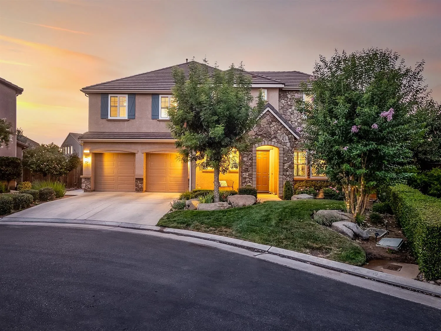 3503 Knightsbridge Ln photo 1