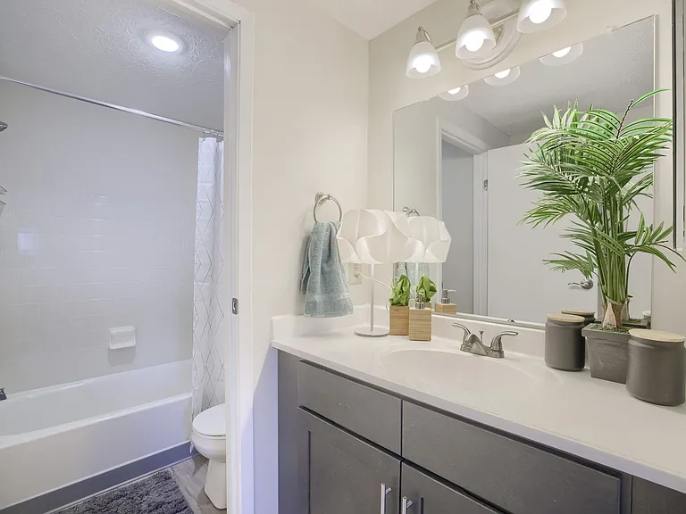 Stratford Chase Townhomes — Photo 47