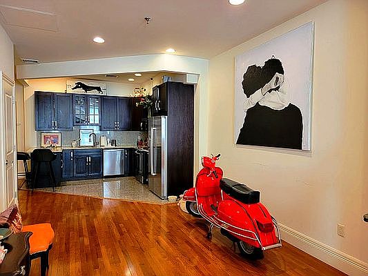 1st image of 66 Franklin St APT 6A