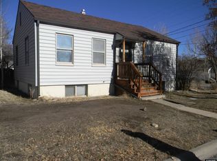 619 Elk St, Kemmerer, WY 83101