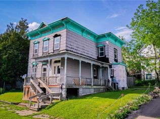 22 Porteus St, Little Falls, NY 13365