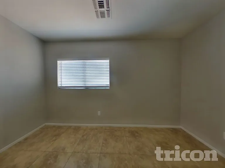2283 E Palm Beach Dr — Photo 20