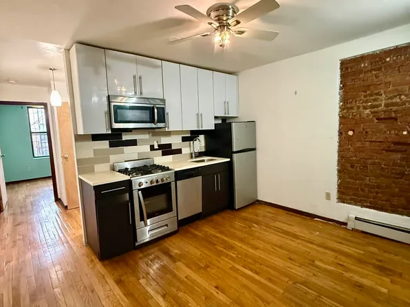 401 Chauncey Street image 1 of 7