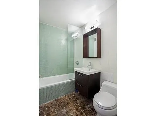 Rented by Douglas Elliman | media 33