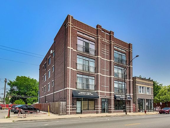 3rd image of 4605 N Elston Ave APT 4A