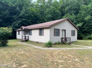 244 Hans Creek Rd, Broadalbin, NY 12025