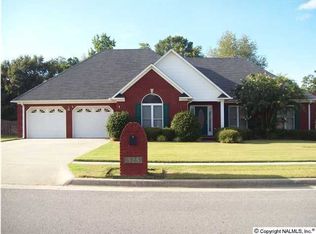525 Chantels Way SW, Hartselle, AL 35640